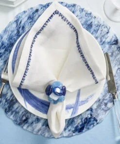 Kim Seybert THE TABLE WAVES PLACEMAT WHITE & NAVY