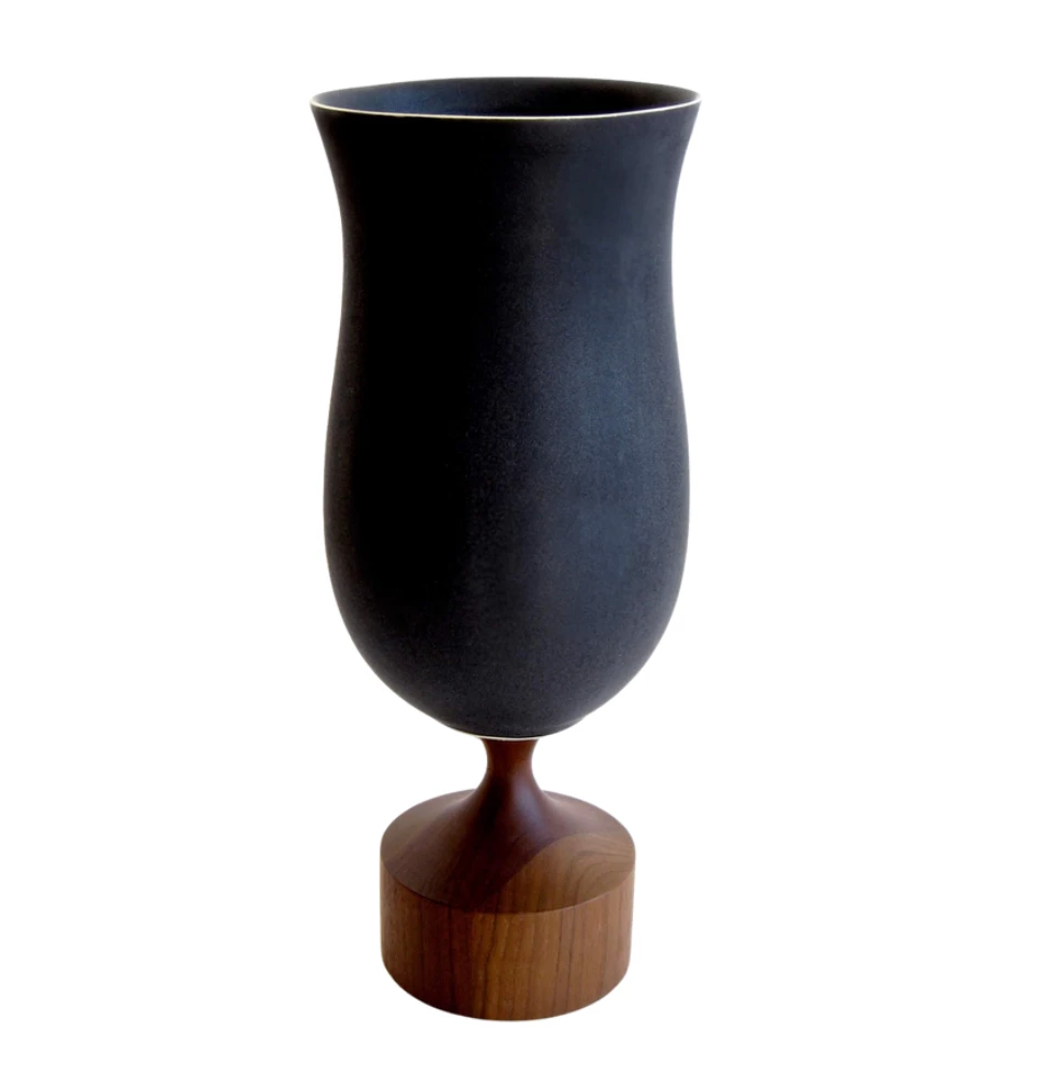 KleinReid MISS JEAN VASE BLACK THE HOME