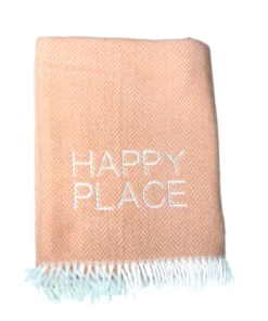 A Soft Idea HAPPY PLACE THROW | VARIOUS