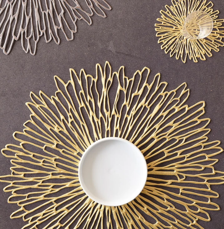 Chilewich THE TABLE BLOOM PLACEMAT GILDED