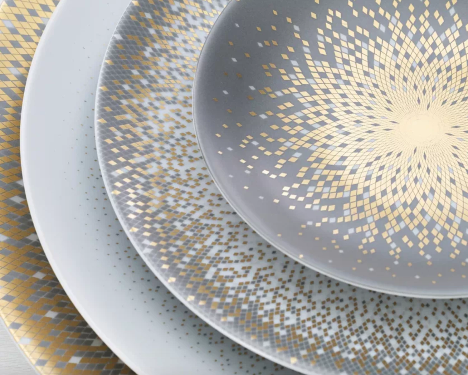 Haviland /Daum USA Inc. SOUFFLE D'OR | HAVILAND