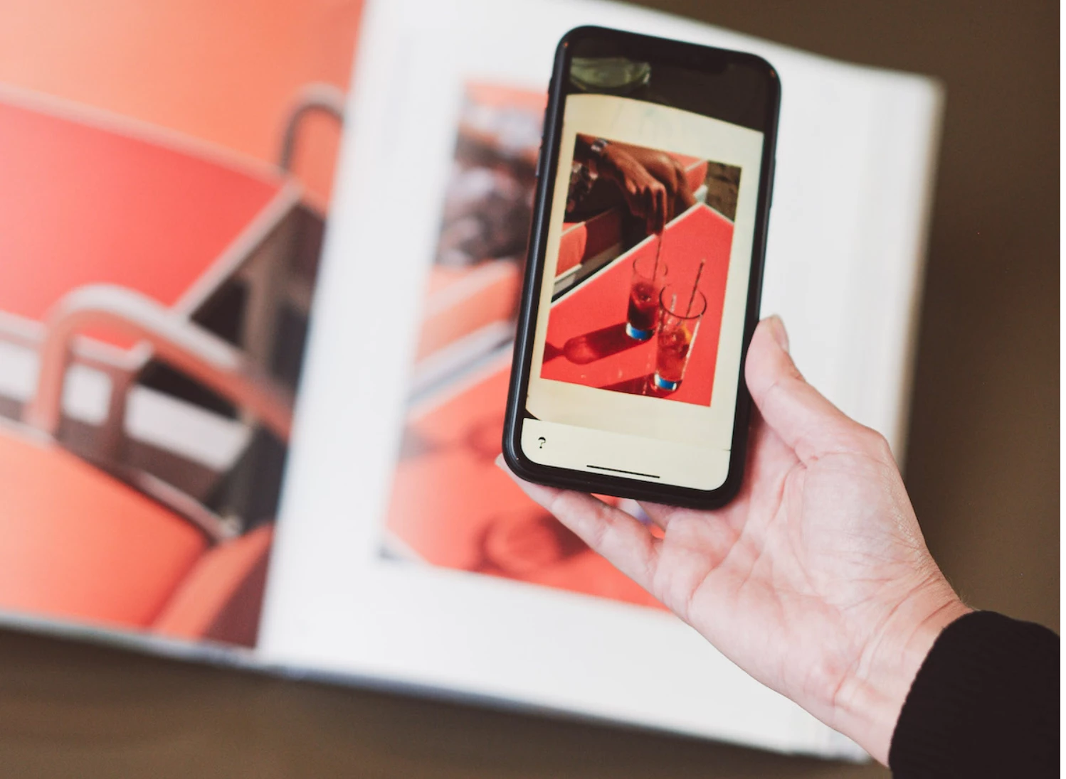 Studio 96 KISS & FLY INTERACTIVE BOOK