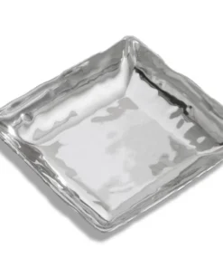 Beatriz Ball SOHO PENNSYLVANIA BOWLS SERVING