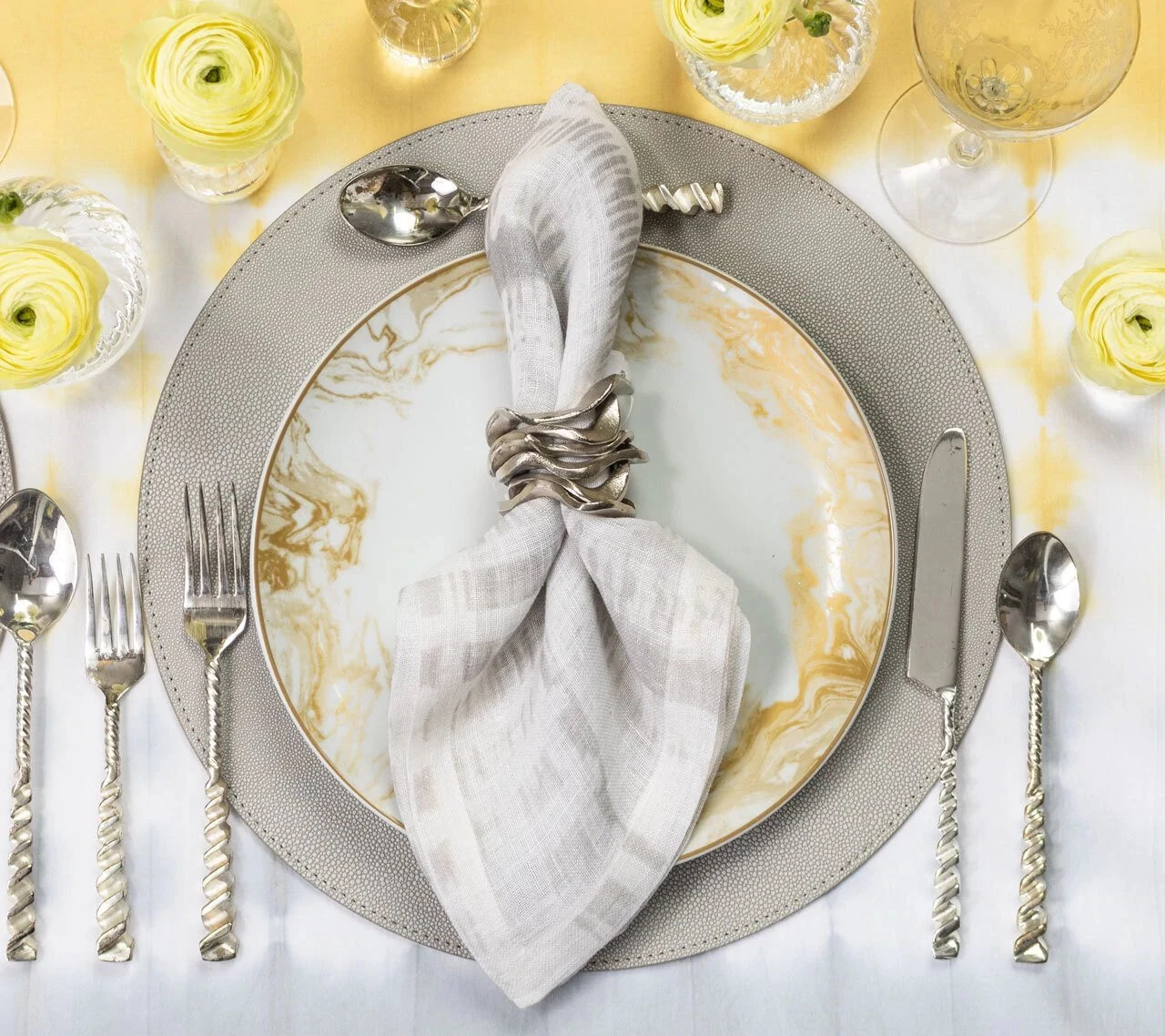 Kim Seybert SHAGREEN PLACEMAT ELEPHANT GREY THE TABLE