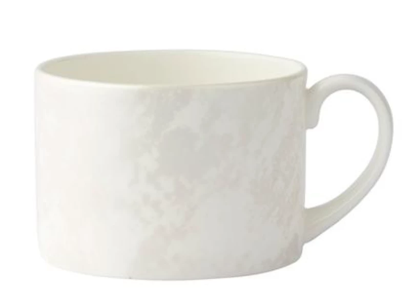 CRUSHED VELVET PEARL | ROYAL CROWN DERBY THE TABLE